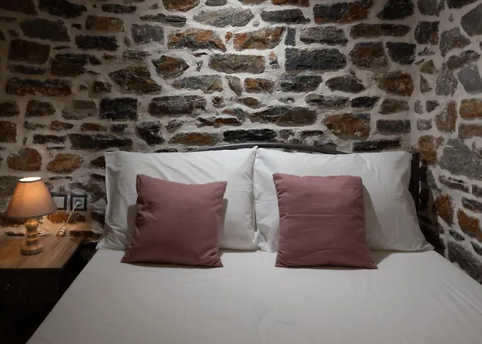 Holiday home The Coastal Rock House