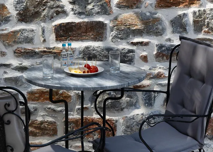 The Coastal Rock House Case de vacanță Volos